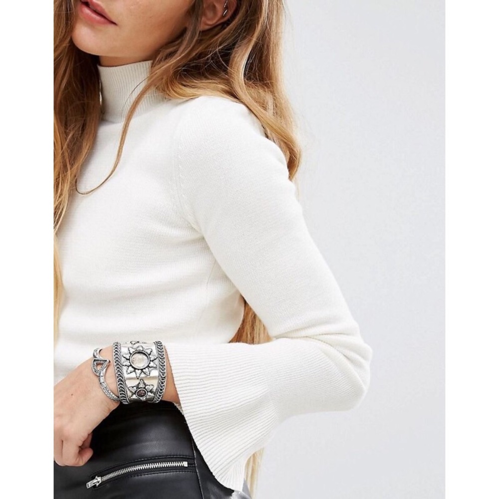 Cream Mock Neck Flare Sleeve Crop Sweater - Picture 5 of 5